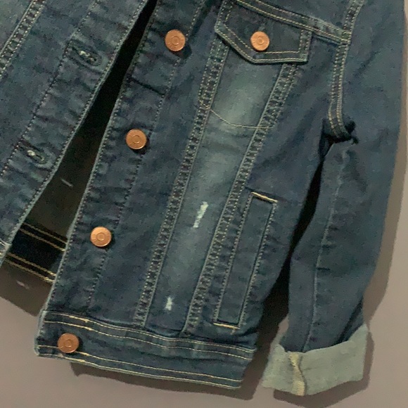 Jean jacket - Picture 5 of 5